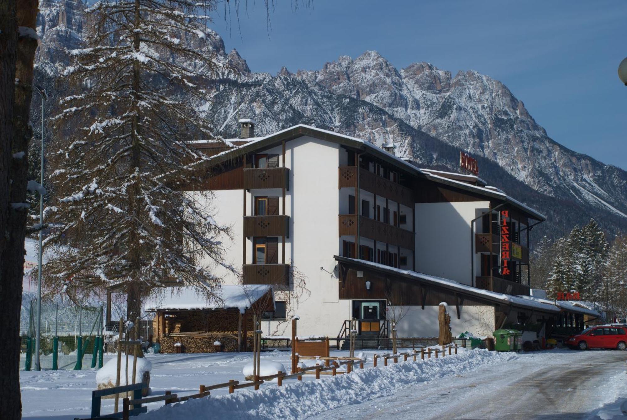 Hotel Davost Forni di Sopra Esterno foto