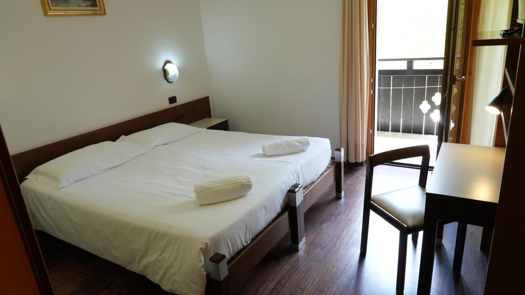 Hotel Davost Forni di Sopra Esterno foto