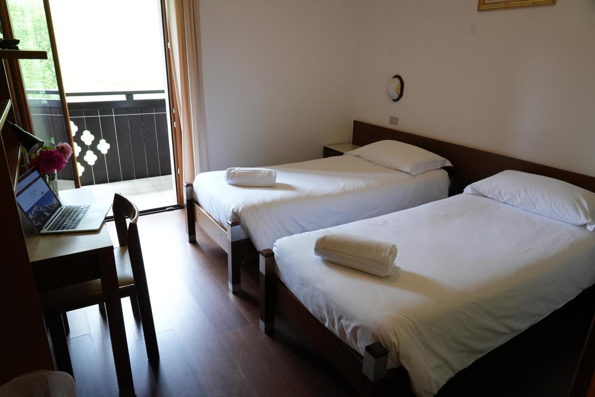 Hotel Davost Forni di Sopra Esterno foto