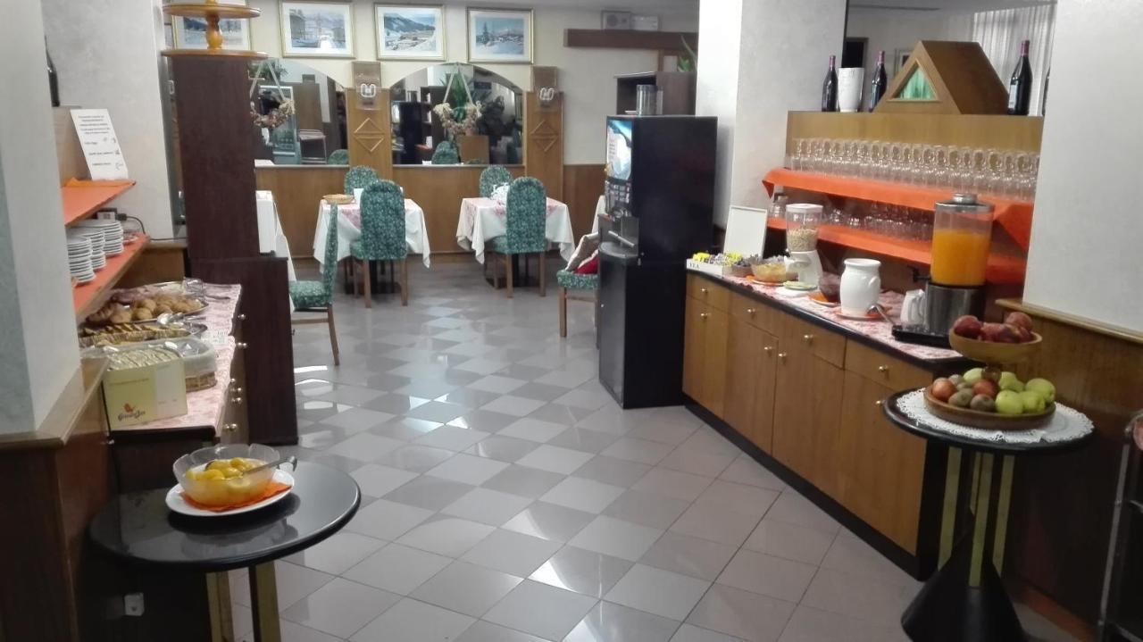 Hotel Davost Forni di Sopra Esterno foto